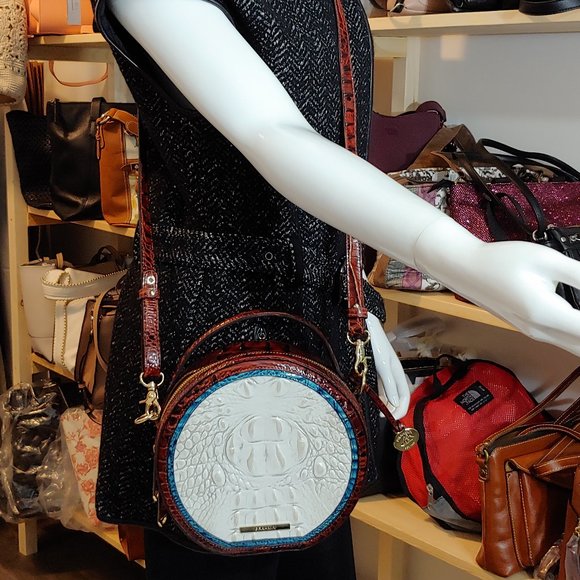 Host Pick BRAHMIN AMELIA CROC EMBOSSED CROSSBODY - Picture 12 of 17